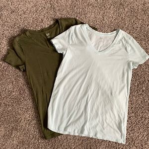Gap t-shirt bundle